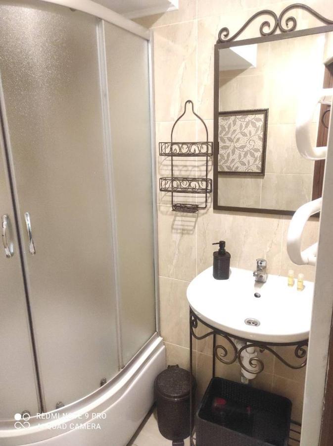 Bunker Best Mini-Hotel Κίεβο Εξωτερικό φωτογραφία