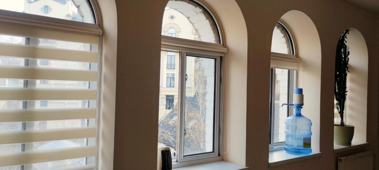 Bunker Best Mini-Hotel Κίεβο Εξωτερικό φωτογραφία